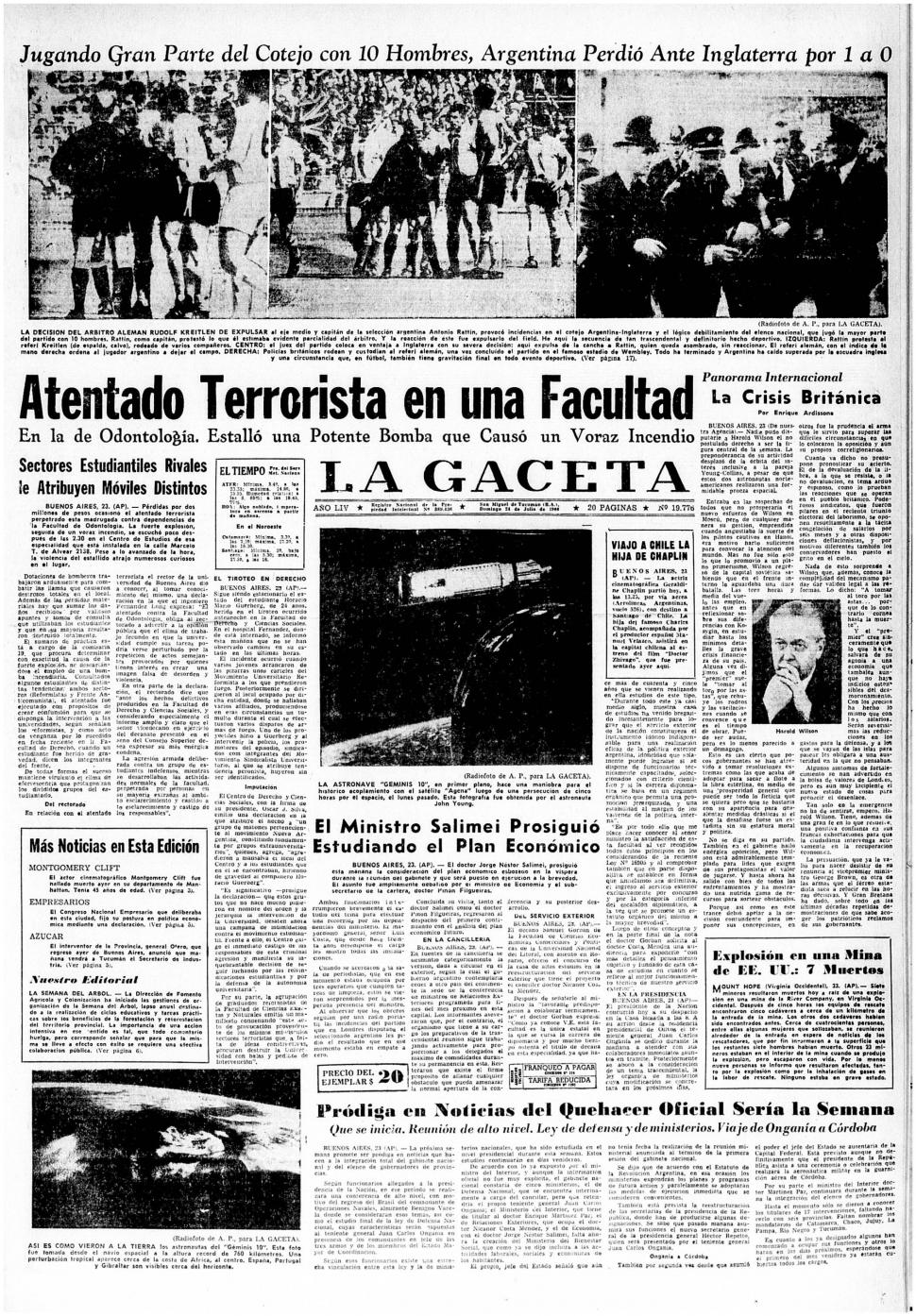 ARCHIVO. En la tapa de LA GACETA del 24 de julio de 1966 se puso la secuencia de la expulsión de Rattín.  