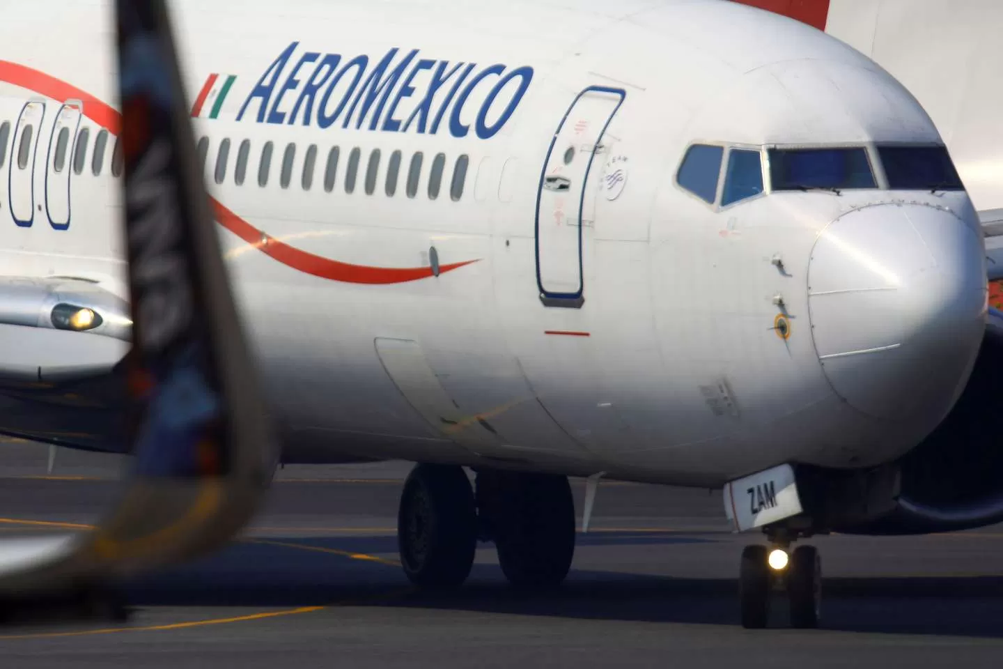 Las dosis llegaron en un vuelo de Aeroméxico. Fotos Reuters