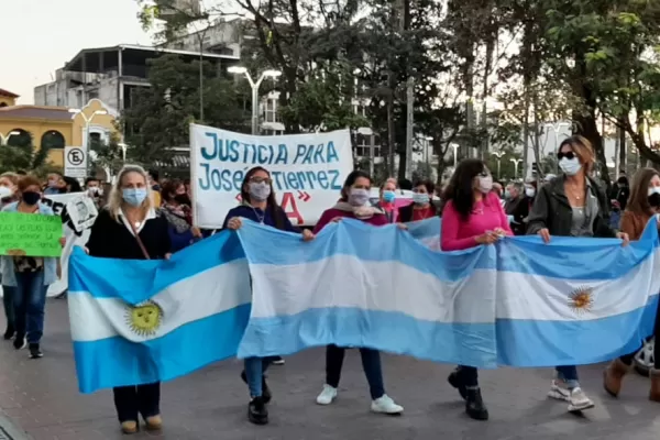 Reclamo de justicia: así fue la marcha en Concepción tras el crimen del arquitecto