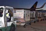 Con la llegada de más de 900.000 dosis, Argentina superará mañana las 20 millones de vacunas