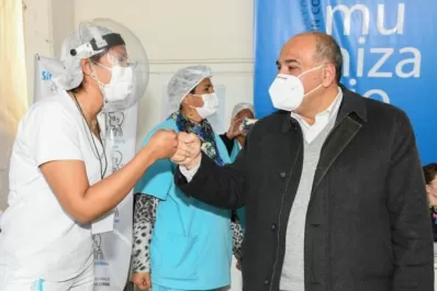 Vacunación: Tucumán abre el miércoles la inscripción para personas de 38 y 39 años