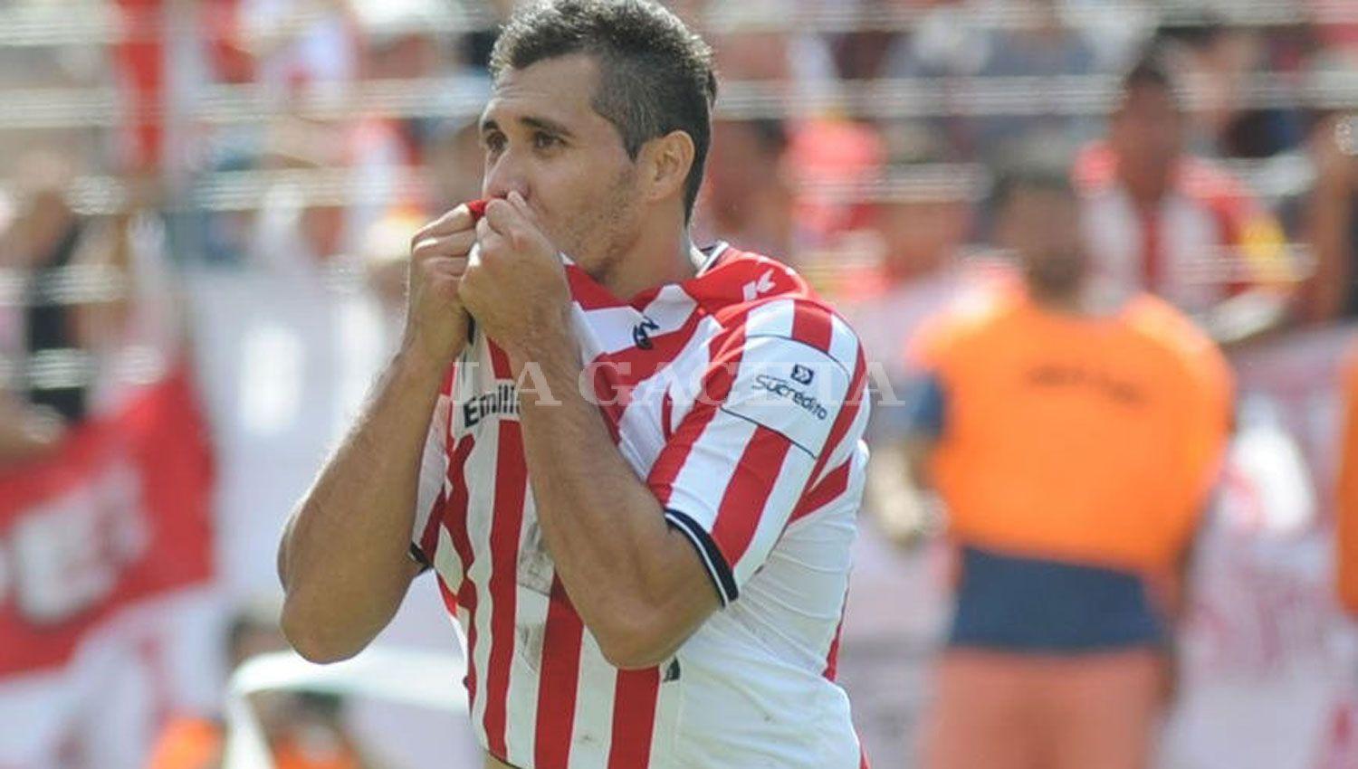 SU MOMENTO. Gonzalo Rodríguez fue determinante en el ascenso conseguido a la B Nacional en la temporada 2016. 
