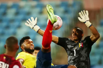 Colombia empató con Venezuela en un partido aburrido