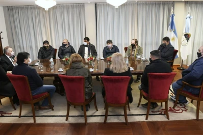 Jaldo se reunió con dirigentes de la zona este de la provincia