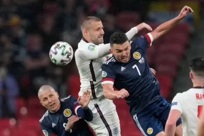 Eurocopa: entretenido empate en Wembley