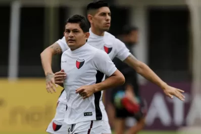 Mercado de pases en el fútbol: economía de guerra