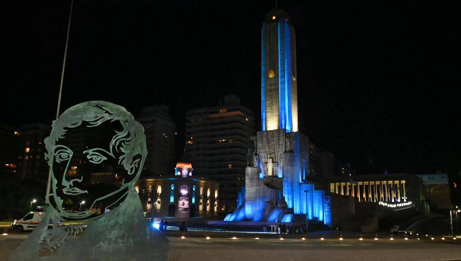 ESENARIO CENTRAL. Monumento a la Bandera, en la ciudad de Rosario.