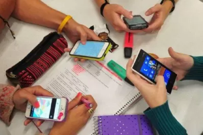 Por qué hay que activar el filtro de luz azul en los celulares Android