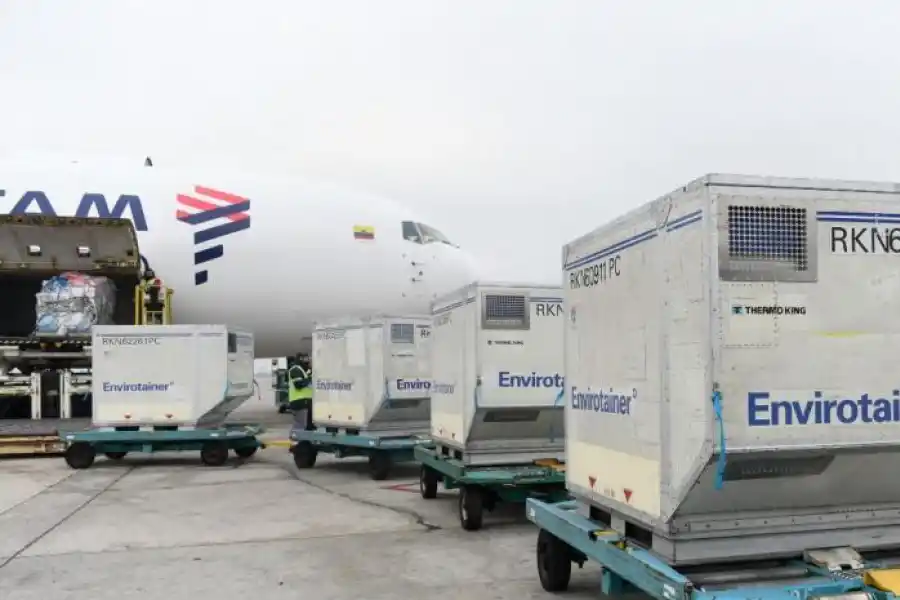 Durante la semana se bajará el rango etario para seguir vacunando, adelantó Chahla