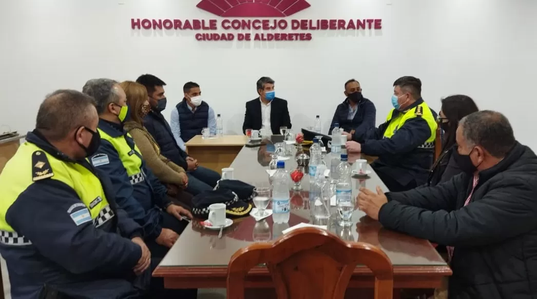 EN ALDERETES. Maley se reunió con los concejales. Foto: prensa Seguridad