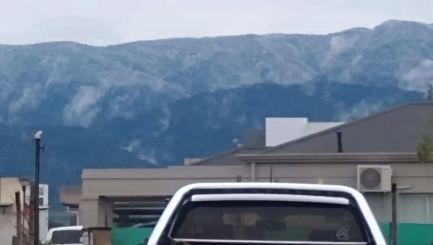 Una vista del cerro San Javier desde la zona de Villa Carmela
