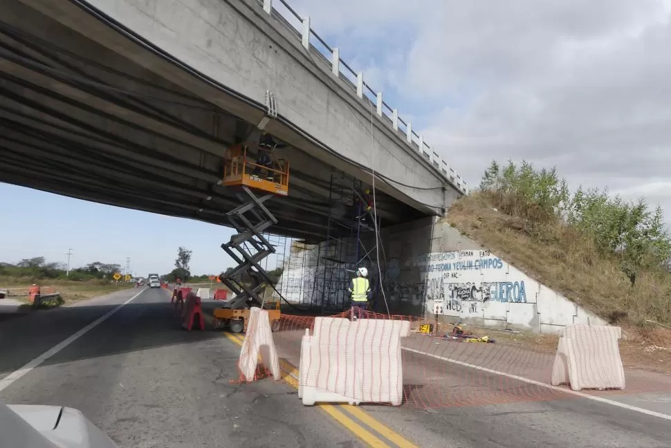 HACE DOS AÑOS. Se cortó la circulación por el viaducto en 2019. la gaceta / foto de osvaldo ripoll