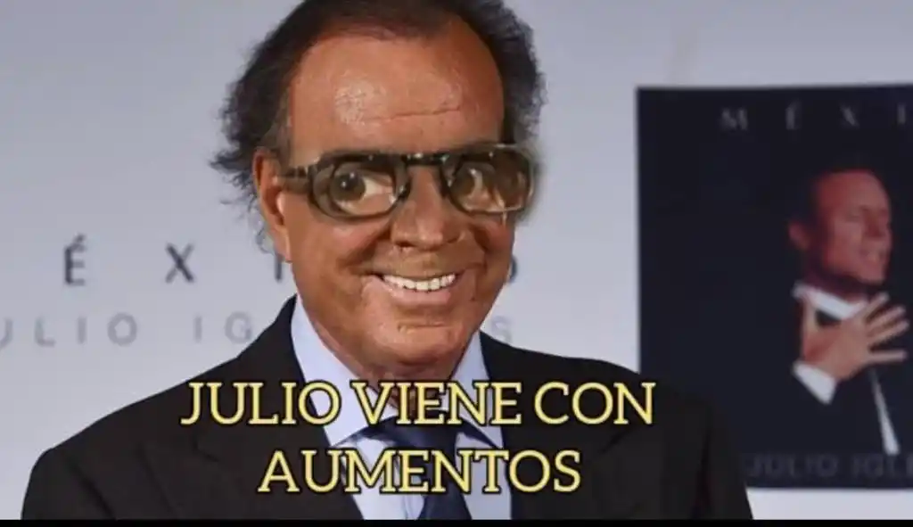 Llegó el séptimo mes del calendario y con este vuelven los memes de Julio Iglesias