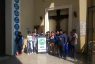 En Tacanas el pueblo ora por el docente que le cambió la vida