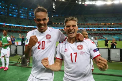 Eurocopa: Dinamarca venció 2 a 1 a República Checa y pasó a las semifinales