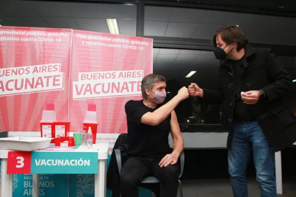 Máximo Kirchner se vacunó contra el coronavirus y La Cámpora lo festejó