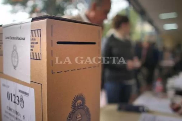 La ensalada política de Tucumán