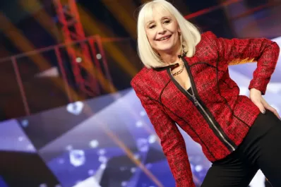 Raffaella Carrá, la estrella que rechazó a Sinatra y se volvió ícono gay