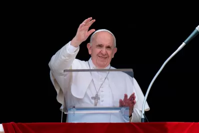 Francisco está en buenas condiciones tras la operación en el colon y pasará una semana internado