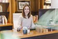 Columna de Martínez Riekes: conviene comprar bienes no perecederos ante un dólar caro