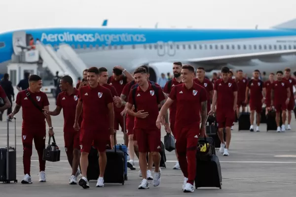 El plantel de River llegó a Buenos Aires y quedó aislado en un lujoso hotel de Puerto Madero