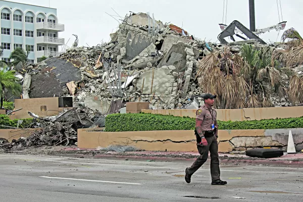 Derrumbe en Miami: contra toda esperanza, la búsqueda sigue