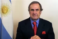 Políticos de todos los sectores despiden a Carlos Reutemann