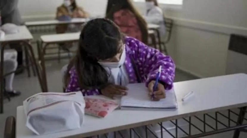 Tucumán: las escuelas universitarias amplían la presencialidad en todos los niveles