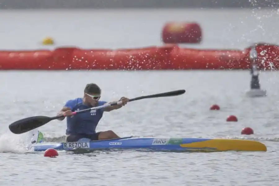 CANOTAJE MASCULINO. Rézola es uno de los integrantes de la selección nacional que competirá en el Canal Sea Forest.