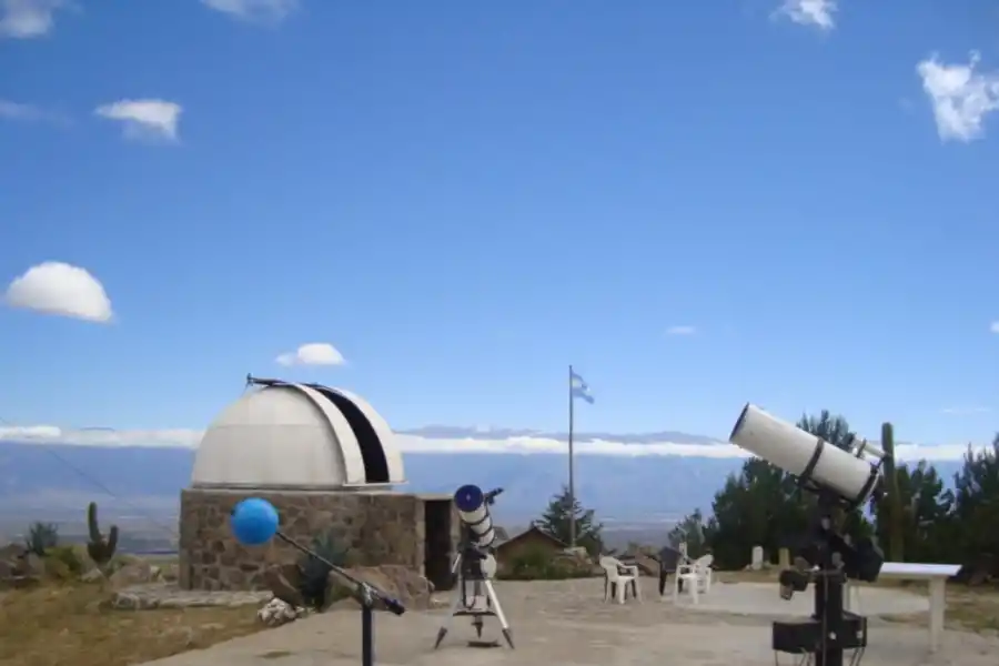 Ampimpa: una invitación a disfrutar de la astronomía, el paisajismo y la fotografía