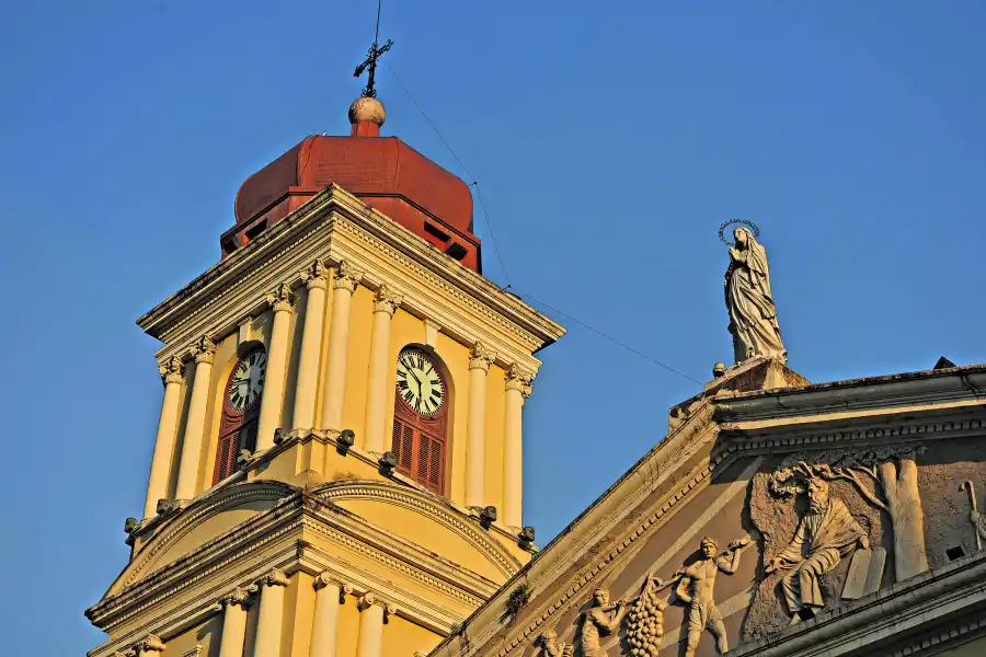 Las 14 joyas alrededor de la plaza Independencia