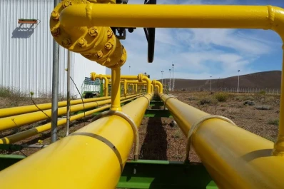 Argentina asistirá a Chile con la provisión de gas natural licuado