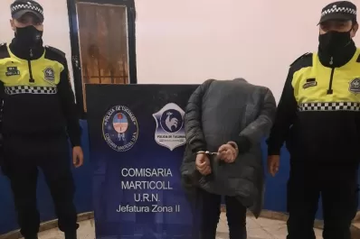 Se robó la batería de un auto, huyó; pero no llegó lejos