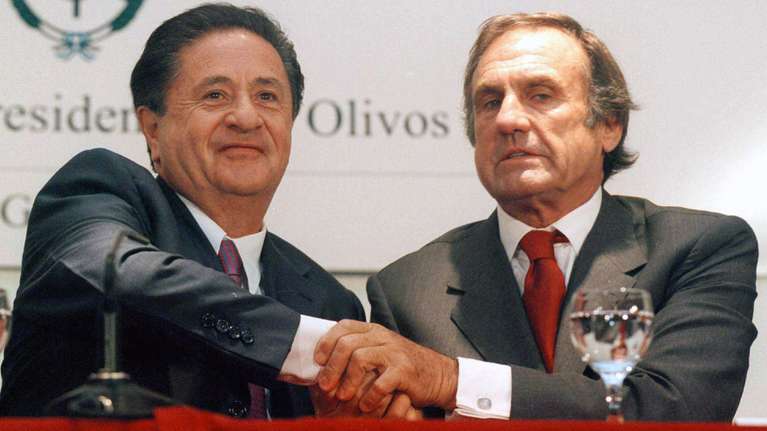 2002. Duhalde le ofreció a Reutemann ser candidato a presidente.