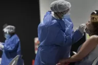 En las últimas 24 horas, hubo 354 muertes y 11.561 casos de coronavirus en la Argentina