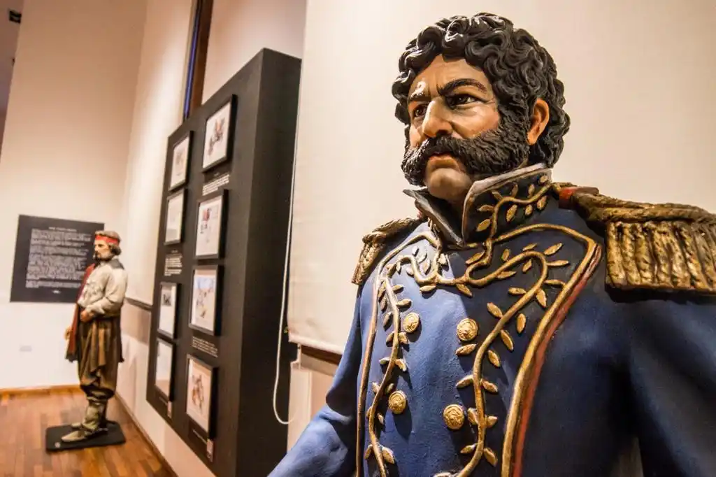 PASEO CULTURAL CASTRO BARROS. IMAGEN DE TURISMO LA RIOJA. 