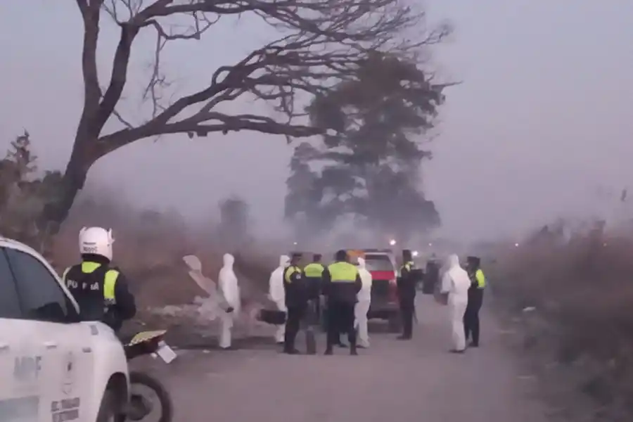 RETIRAN EN CUERPO. Todavía no identificaron a la mujer hallada muerta en Concepción.