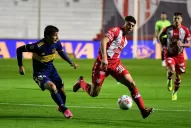 Con un equipo alternativo, Boca empató en Santa Fe