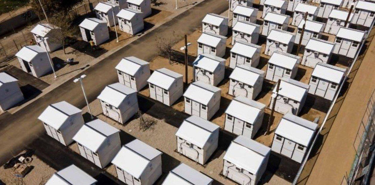 Estados Unidos: construyen casas de 6 metros cuadrados para personas sin hogar