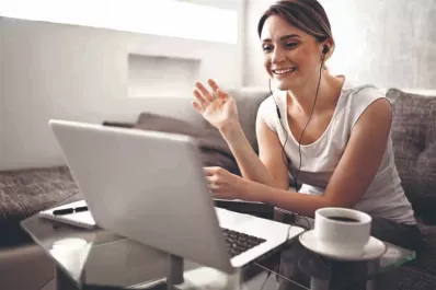 Contigo en la distancia: amistades que viven en lo virtual