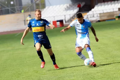 Atlético Tucumán: si los refuerzos no vienen a ti, ve hacia ellos