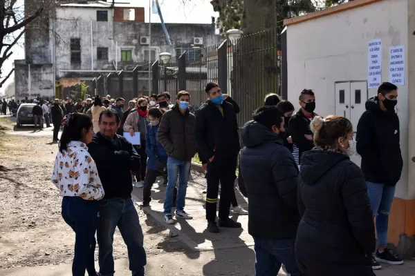 Covid-19 y los jóvenes: “me vacuno para que esto se termine lo más rápido posible”