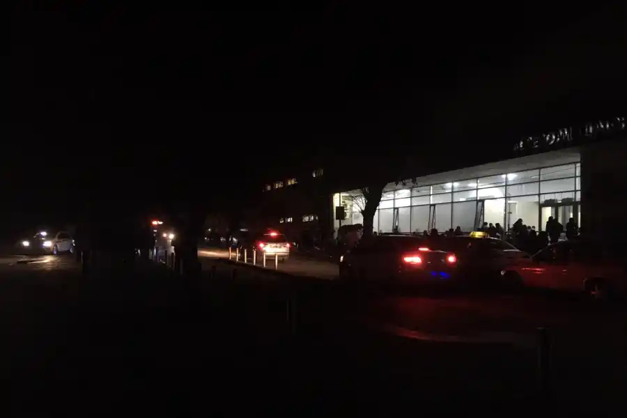 BARRIO SUR. La zona del hospital Padilla, también sin luz.