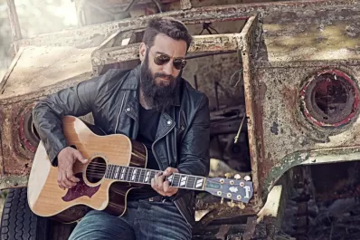 Piti Fernández pone al rock en tono de blues y country