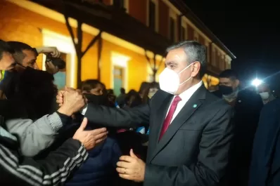 Alfaro inauguró el parque sur Provincial, donde funcionará un polo gastronómico