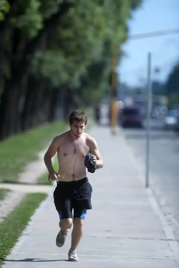 ATENCION. Los estudios realizados durante la pandemia muestran que las complicaciones cardiovasculares relacionadas con el coronavirus aparecen incluso en las condiciones más leves. LA GACETA/FOTO DE JUAN PABLO SANCHEZ NOLI