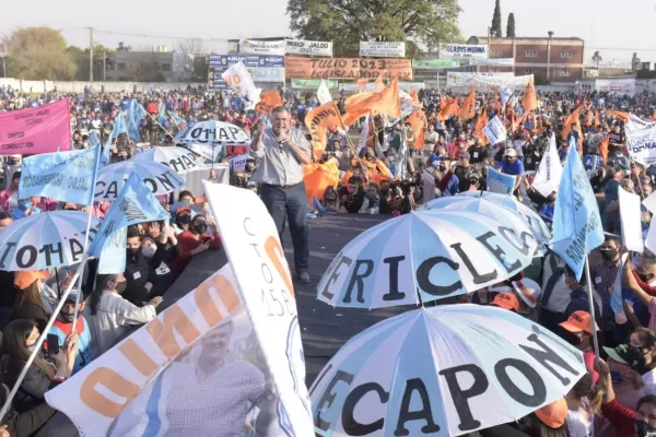 Jaldo encabezó un acto ante 7.000 personas: vamos a esperar hasta último momento