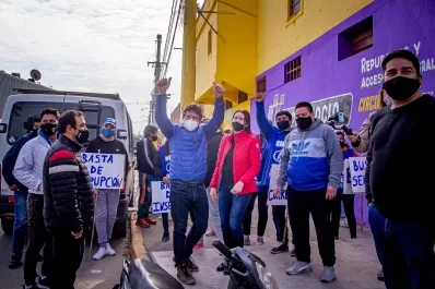 Bussi se lanzó para senador por FR y Nadima Pecci encabeza la lista para Diputados