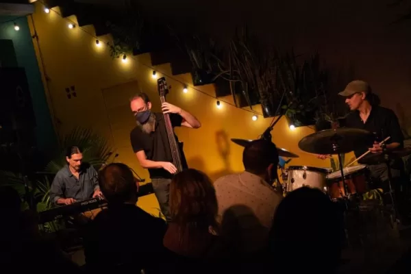 Tributo de Nostradamus a Sergio Clúa