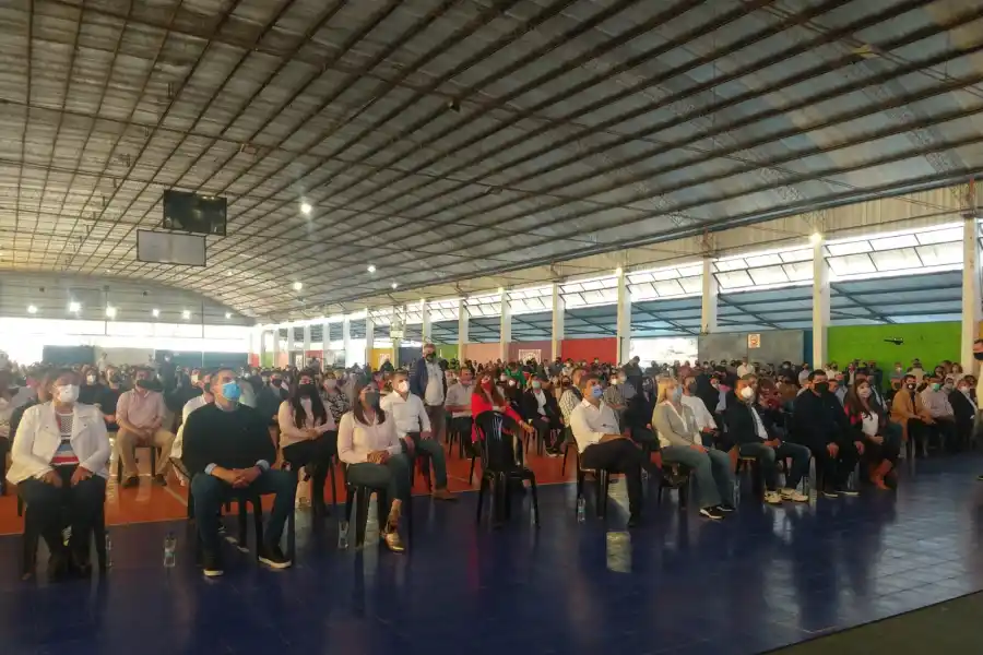 ENTRE EL PÚBLICO. Los postulantes de la lista manzurista al Congreso. Foto: LA GACETA / Matías Quintana 